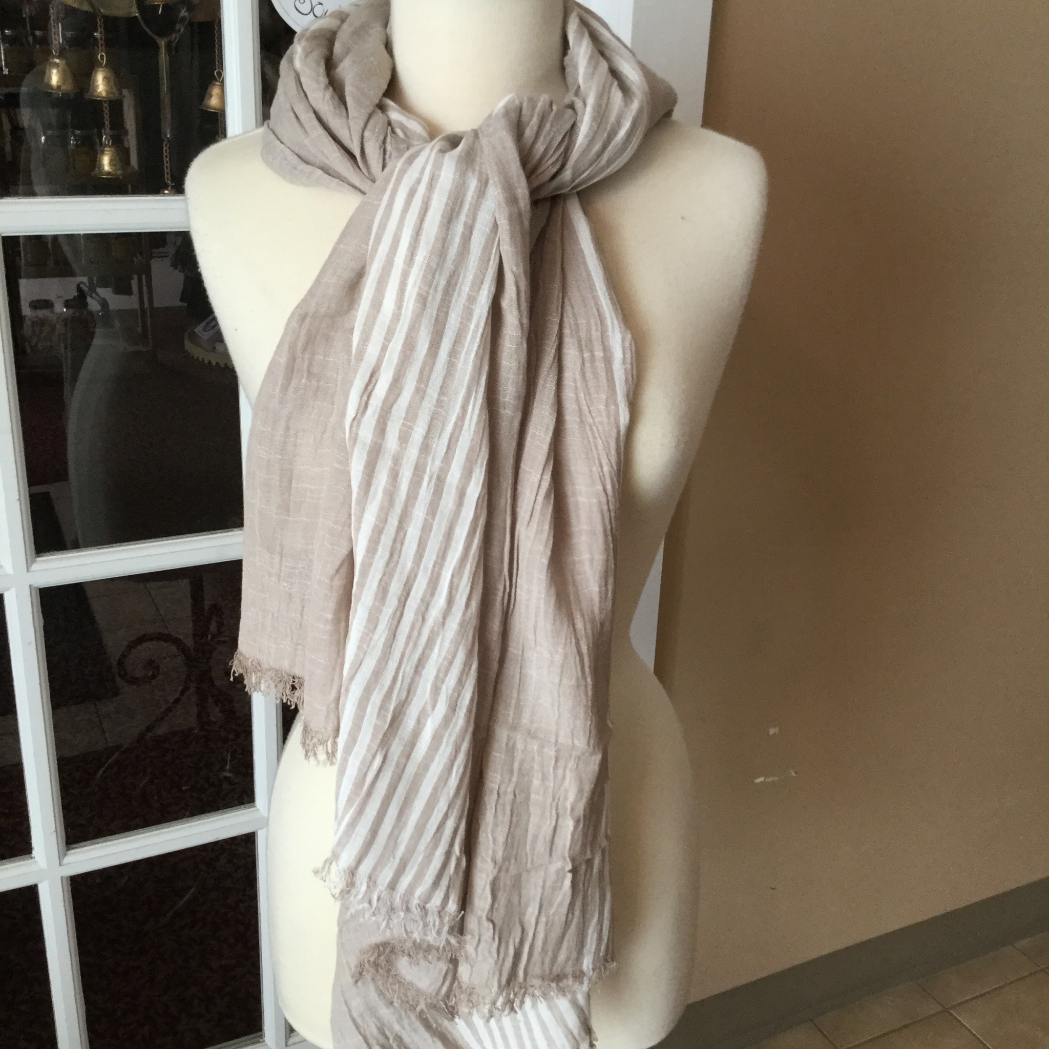 crinkle scarf