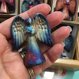 RAKU ANGEL