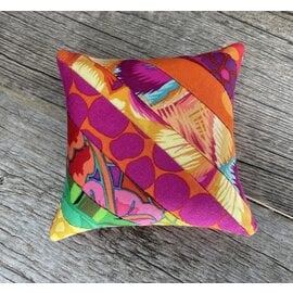 QUARTER ACRE ARTS PATCHWORK PINCUSHION 17