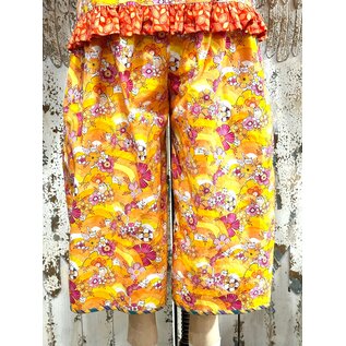 KAMALA DESIGNS JESSE CROPPED PANT -CITRUS RAINBOW CATS - SIZE MEDIUM