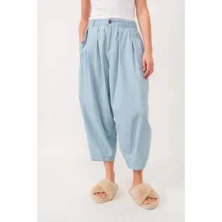 LOOSE JEANS- large only
