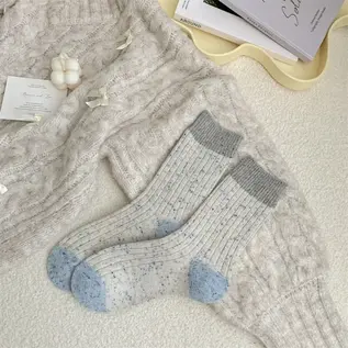 SOCKS WHITE WITH FLECKS