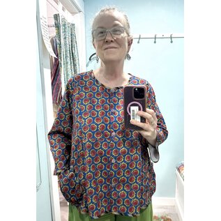 CHERRY TOP / JACKET  RUSTIC SUNFLOWERS SIZE LARGE