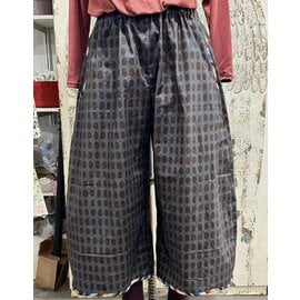 KAMALA DESIGNS JESSE CROP PANT- CHARCOAL WITH OVALS