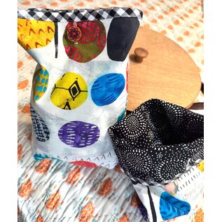 USEFUL LITTLE BAG  -WABI SABI / BLACK INSIDE