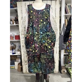 KAMALA DESIGNS APRIL APRON - RAINBOWS BATIK