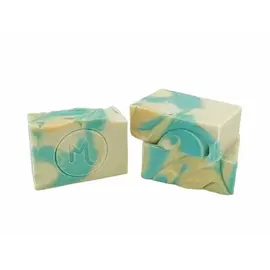 MOLLY'S HANDCRAFTED SOAP  DEAR PRUDENCE