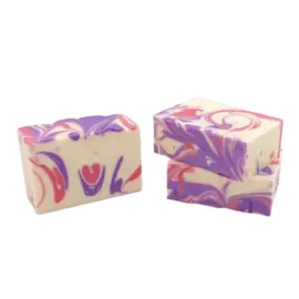 MOLLY'S HANDCRAFTED SOAP  RASPBERRY PATCHOULI