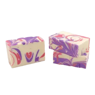 MOLLY'S HANDCRAFTED SOAP  RASPBERRY PATCHOULI