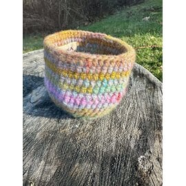 HANDMADE WOOL BOWL PASTELS