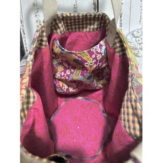 KAMALA DESIGNS ONE OF A KIND ROUND TOTE