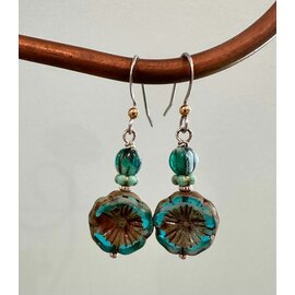 KAMALA DESIGNS HAND CRAFTED KATE EARRINGS - 88