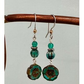 KAMALA DESIGNS HAND CRAFTED KATE EARRINGS - 90