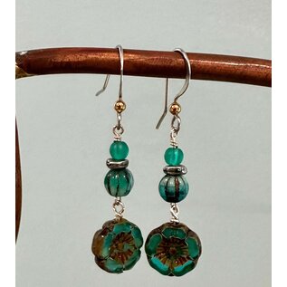 KAMALA DESIGNS HAND CRAFTED KATE EARRINGS - 90