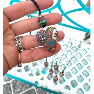 KAMALA DESIGNS KATE'S HEART- EARTH SERIES