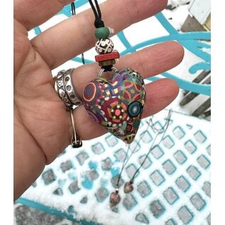 KAMALA DESIGNS KATE'S HEART- EARTH SERIES