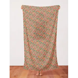 FLOWERS AND FELINES FABRIC- 1/2 yard