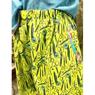 KAMALA DESIGNS JESSE CROP PANT - TULA PINK  SCISSORS - SIZE MEDIUM