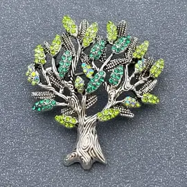 SPARKLY TREE PIN