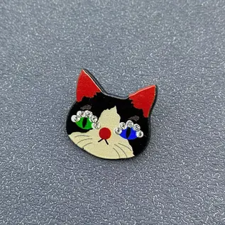 TUXEDO CAT FACE PIN