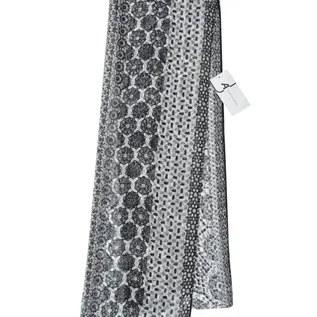 SCARF - BLACK GEO PRINT