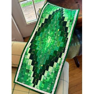 HANDMADE QUILT TABLE TOPPER - 5