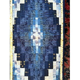HANDMADE QUILT TABLE TOPPER - 3
