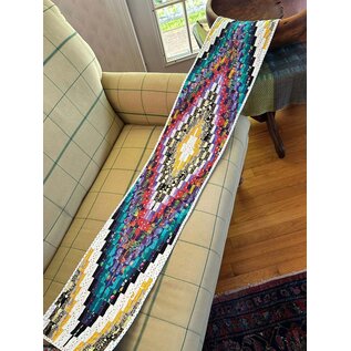 HANDMADE QUILT RUNNER- 5
