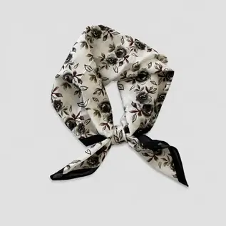 KERCHIEF OLIVE FLOWERS