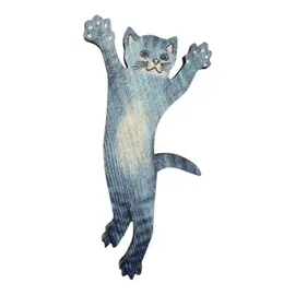 LEAPING CAT PIN