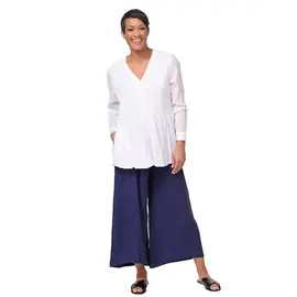 BUTTON FRONT - RUFFLE HEM TOP - WHITE