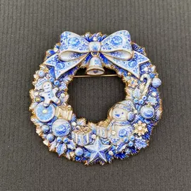 BLUE CHRISTMAS WREATH PIN