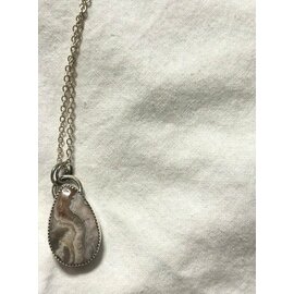 Seismic Silver HANDMADE CRAZY LACE AGATE NECKLACE