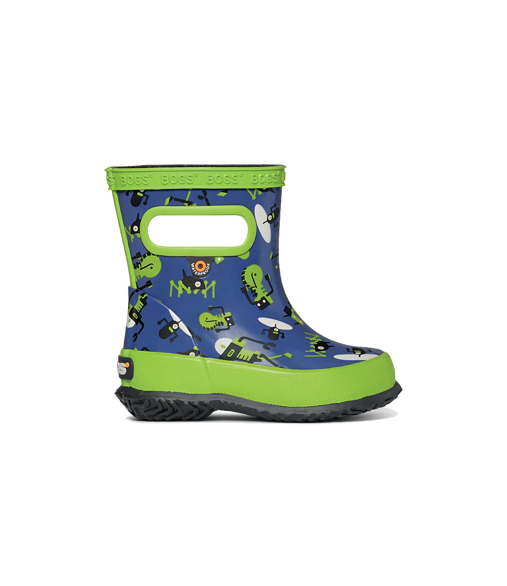 bottes avec crampons intégrés