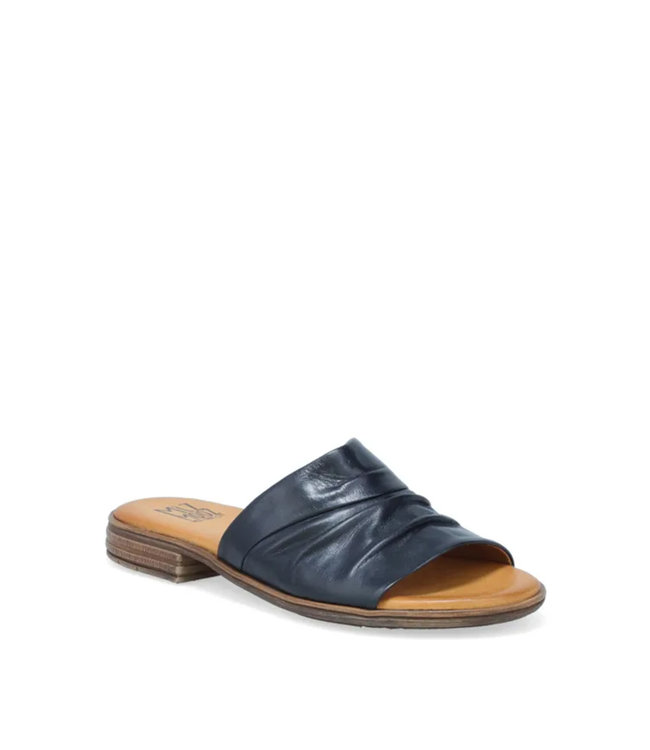 Miz Mooz Delilah Black