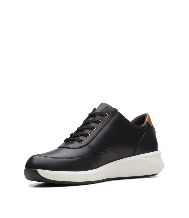 Clarks Un Rio Zip Black