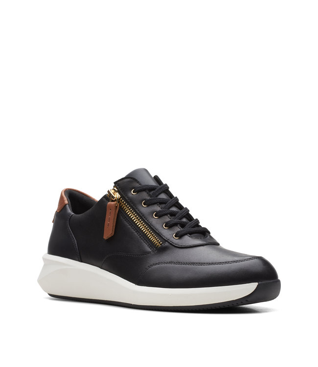Clarks Un Rio Zip Black