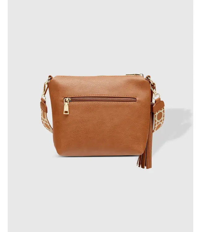 Louenhide Kasey Ezra Tan