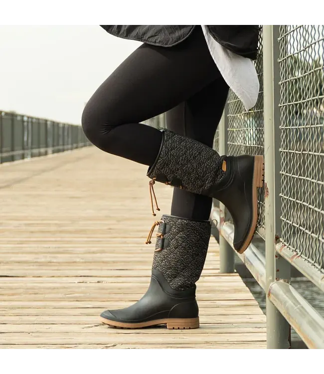 Kamik Abigail Black / White