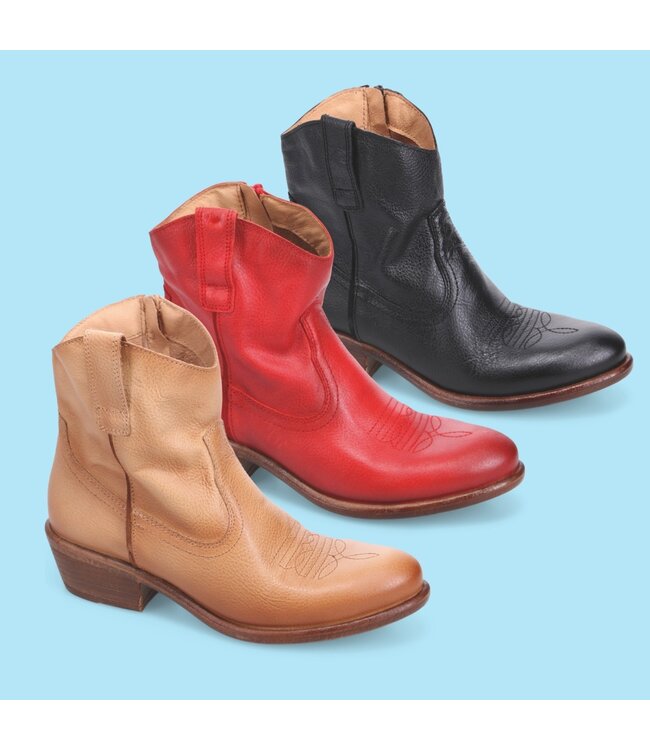 Miz Mooz Carlitos Brandy