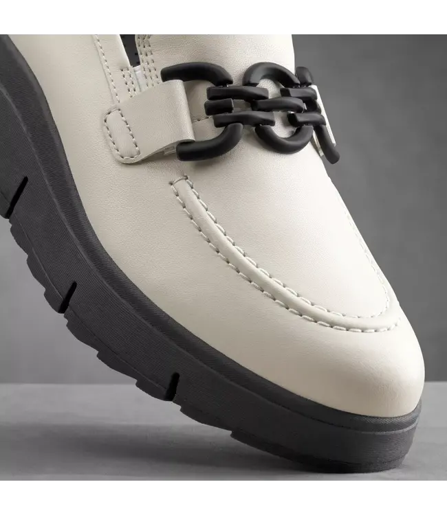 Clarks Loriini Izzy Crème