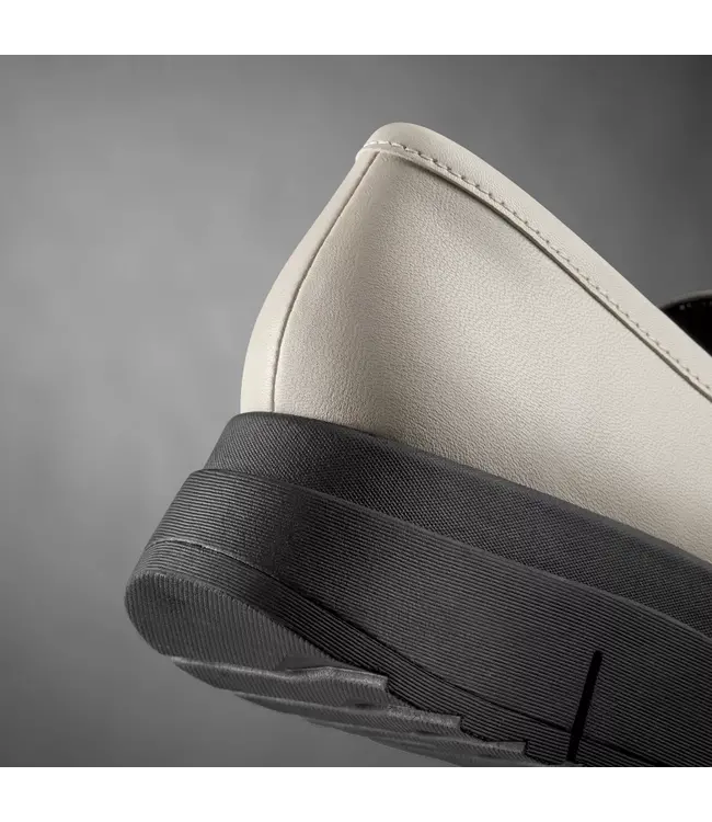 Clarks Loriini Izzy Cream