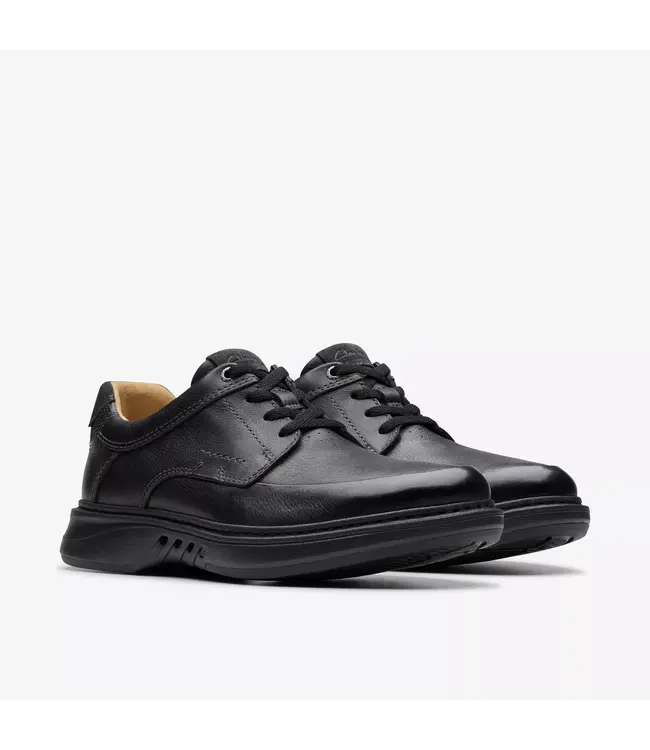 Clarks Un Briley Lace Black
