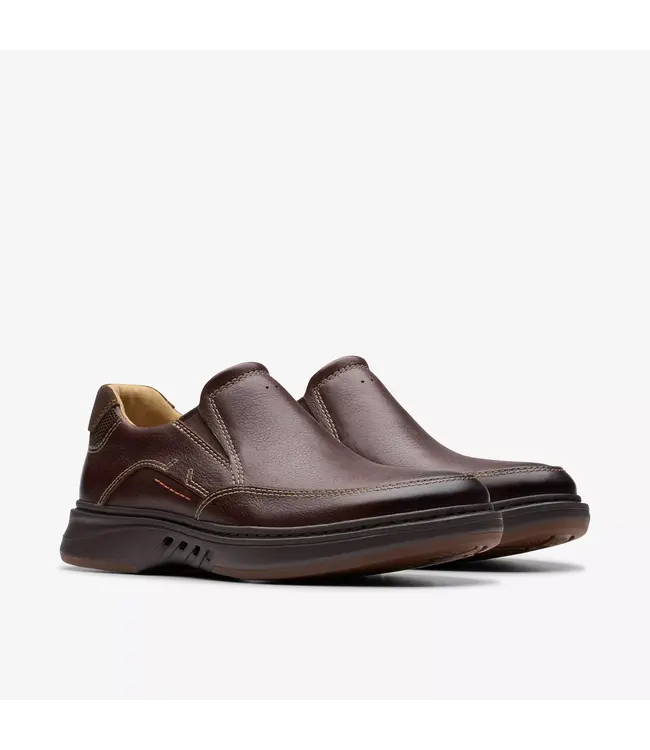 Clarks Un Briley Step Mahogany