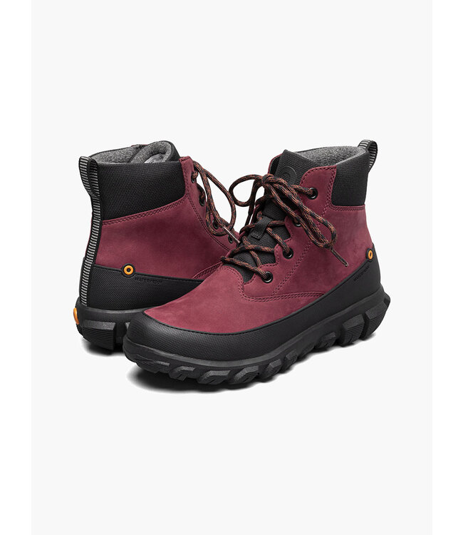 Bogs Cedar Mid Lace Garnet