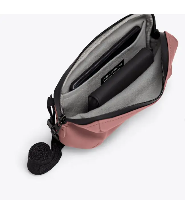 Ucon Acrobatics Ando Dark Pink