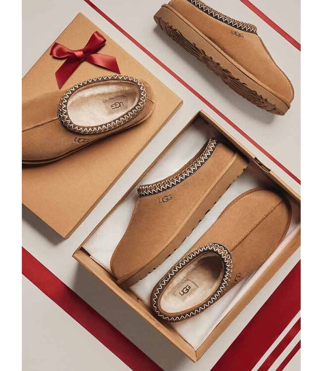 UGG Women's Tasman Chestnut