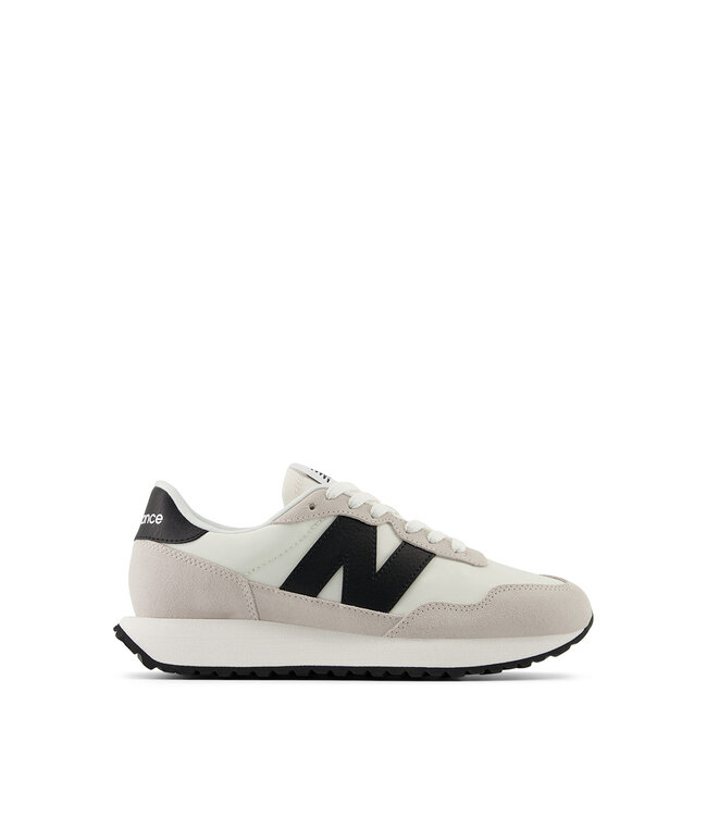 New Balance 237 Femmes Sea salt / Argent / Noir