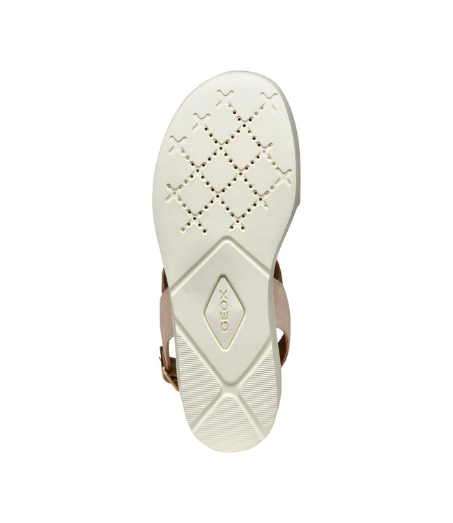 Geox D XAND 2.2S Nude