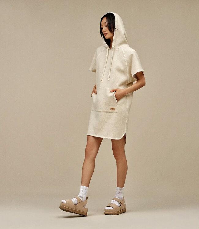 UGG Femmes Goldenstar Sable